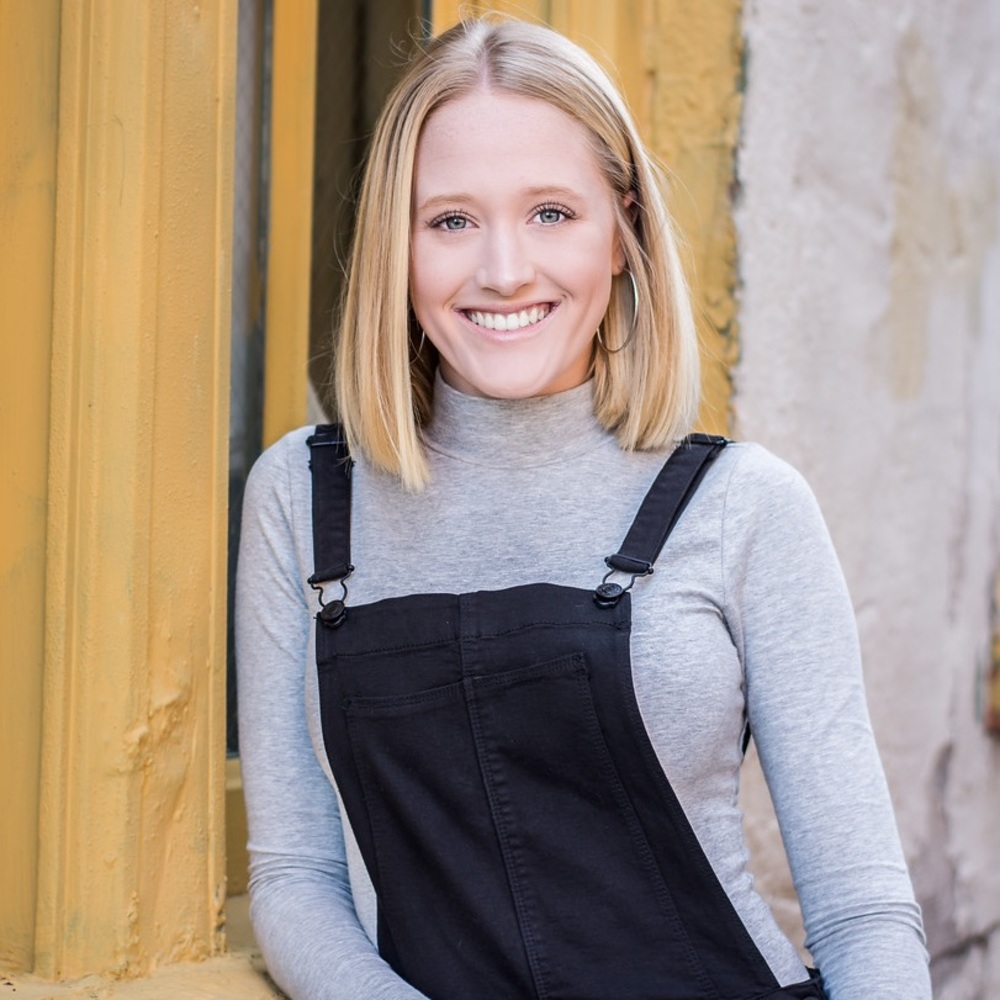Meet your Posher, Olivia